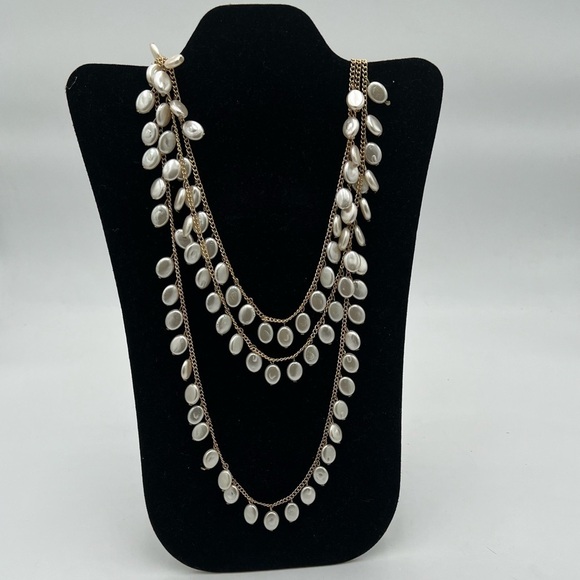 Layered Faux Pearl Necklace White Beads Gold Tone Modernist NWT - Picture 1 of 5
